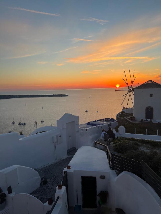 The Sunset Windmill Oía Exterior foto